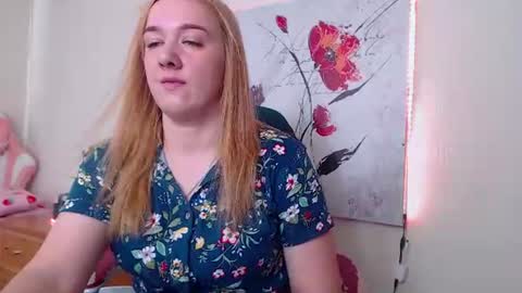 Snapshot of marthasimons chatting on 06.29.26 Martha online show from 06.29.26