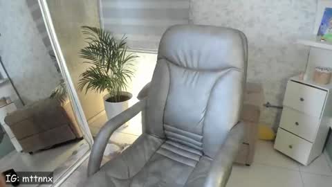 Snapshot of martiiinaa_ chatting on 11.27.25 Martina online show from 11.27.25