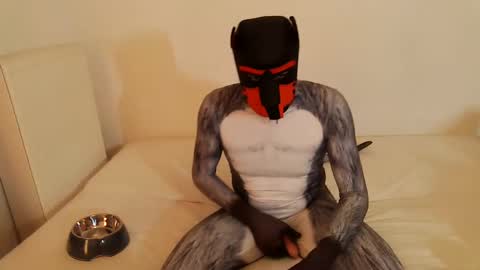 martin_ni online show from 02.14.25