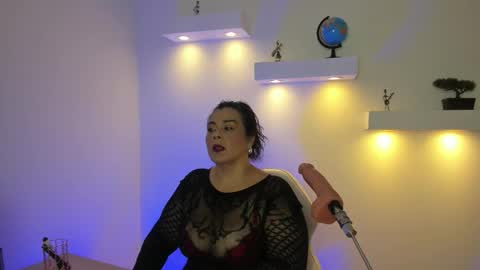   MARTINA   online show from 10.12.25