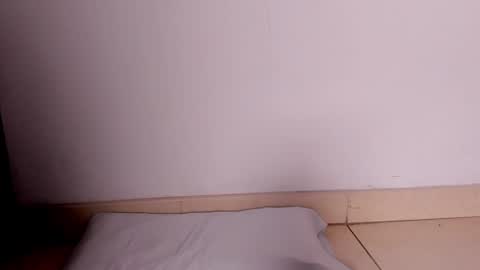 Laura online show from 01.15.25