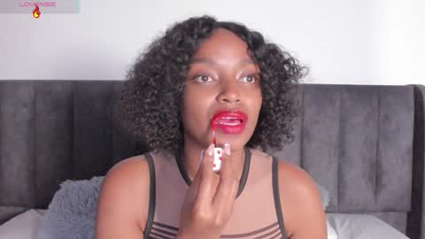 Laura online show from 02.07.25