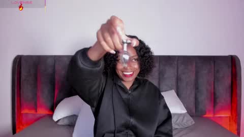 Laura online show from 02.09.25