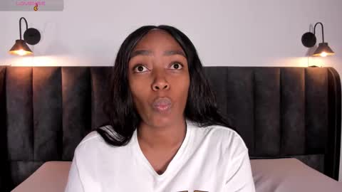 Snapshot of martina_jackson_ chatting on 02.03.26 Laura online show from 02.03.26