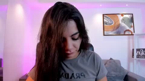 Snapshot of martina_mancinii chatting on 07.08.26 Martina online show from 07.08.26