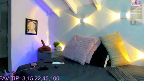 Snapshot of martina_miiller chatting on 02.04.26 martina mIIler online show from 02.04.26