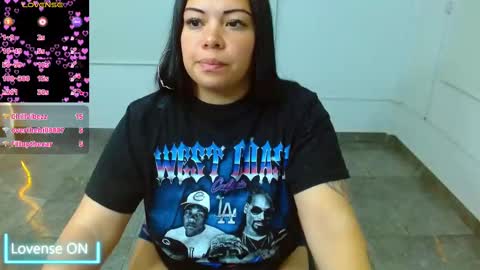 Snapshot of martina_tay chatting on 03.03.25 Hey im martina online show from 03.03.25