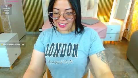 Hey im martina online show from 11.30.25