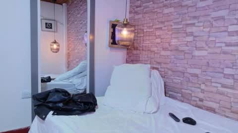 Snapshot of martina_thompson69 chatting on 01.19.26 Martina online show from 01.19.26