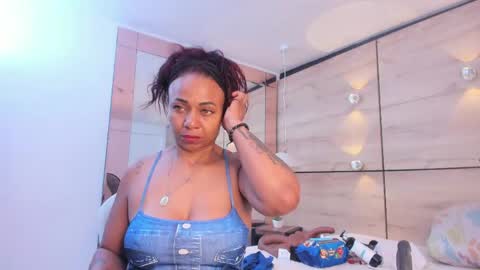 martina touss  online show from 04.18.26