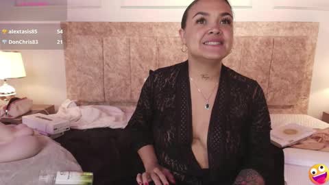 NATALIA ON A TRAVEL FROM DECEMBER 6TH TO THE 9TH ENJOY ME BEFORE I LEAVE online show from 01.23.25