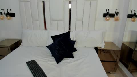 Snapshot of martina_xblack chatting on 01.26.25 Martina Black online show from 01.26.25