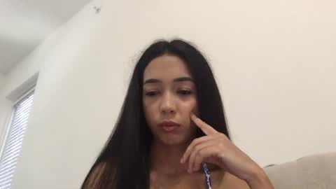 Snapshot of martinabebe chatting on 05.31.26 martinabebe online show from 05.31.26