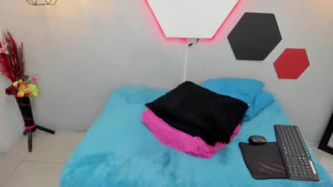 Martina online show from 02.23.25