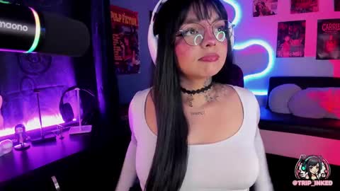 Snapshot of martinarouseee chatting on 12.16.24 Val online show from 12.16.24