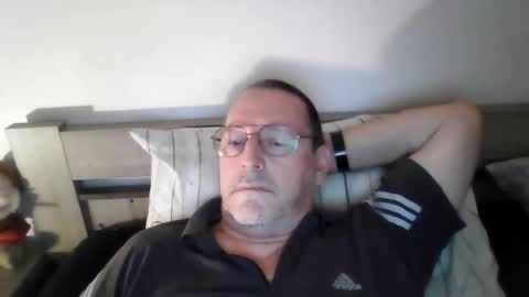 Snapshot of martinb62 chatting on 10.06.25 Hotguy61 online show from 10.06.25