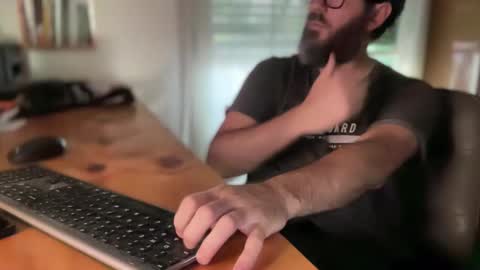 Snapshot of martincito22xl chatting on 02.10.25 Martincito online show from 02.10.25