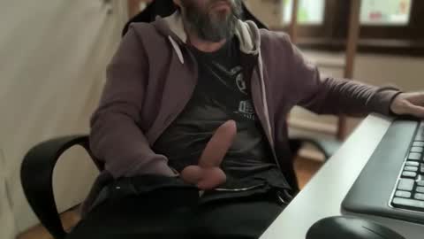 Snapshot of martincito22xl chatting on 09.15.25 Martincito online show from 09.15.25