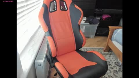 Snapshot of martinireland chatting on 11.17.25 Martin online show from 11.17.25