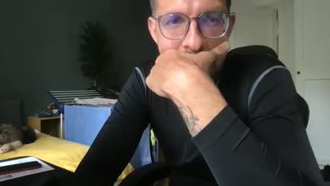 Snapshot of martinmagic467657 chatting on 05.30.26 martinmagic467657 online show from 05.30.26