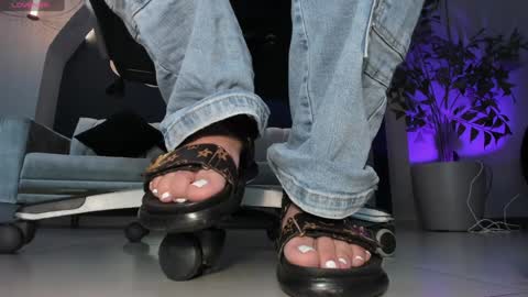 Snapshot of martinnabonnet chatting on 02.04.25 Martinna Bonnet online show from 02.04.25