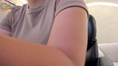 Snapshot of martinnabonnet chatting on 09.14.25 Martinna Bonnet online show from 09.14.25