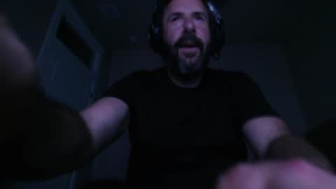 Snapshot of martlz chatting on 04.21.26 Martlz online show from 04.21.26