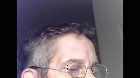 Snapshot of martylv702 chatting on 06.10.26 marty online show from 06.10.26