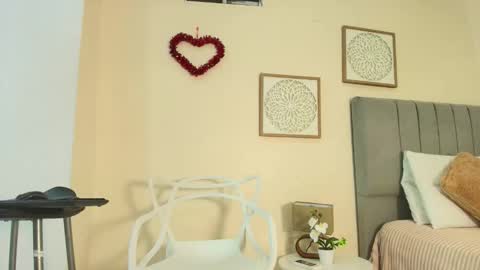 Snapshot of mary_cute9 chatting on 03.16.26 mary_cute9 online show from 03.16.26