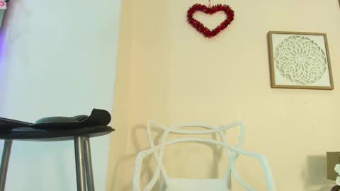 Snapshot of mary_cute9 chatting on 03.24.26 mary_cute9 online show from 03.24.26