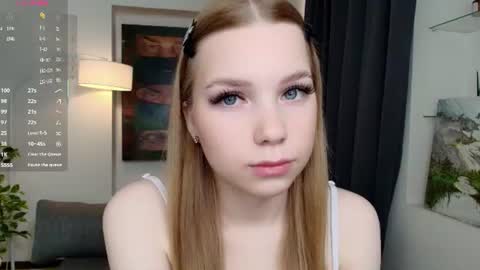 Snapshot of mary_hope_u chatting on 06.14.26 Mary online show from 06.14.26