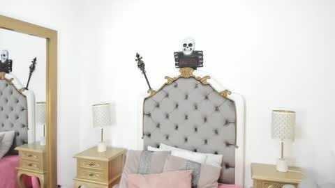 Snapshot of mary_joseph chatting on 10.31.25 mary joseph online show from 10.31.25