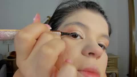 Snapshot of mary_joseph chatting on 12.01.25 mary joseph online show from 12.01.25