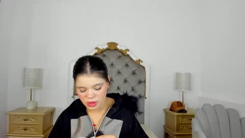 Snapshot of mary_joseph chatting on 12.02.25 mary joseph online show from 12.02.25