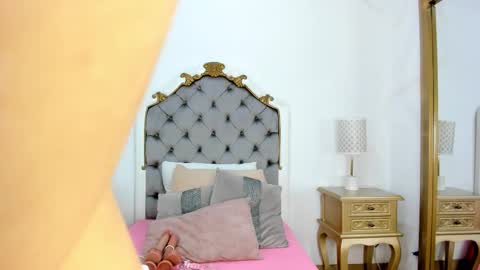 Snapshot of mary_joseph chatting on 12.14.25 mary joseph online show from 12.14.25