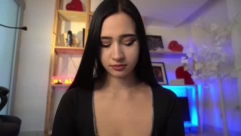 Mary online show from 09.14.25