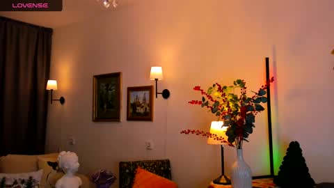 Mary online show from 02.28.25