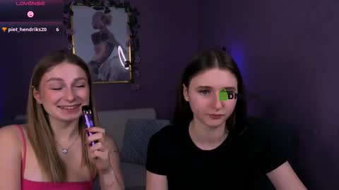 Snapshot of mary_meow_hot chatting on 01.06.26 Mary online show from 01.06.26