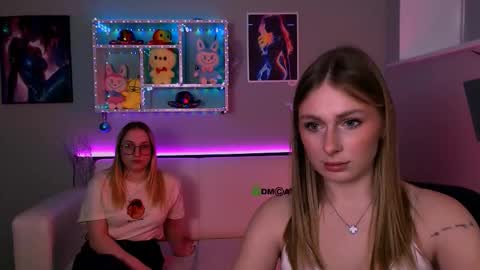 Snapshot of mary_meow_hot chatting on 01.14.26 Mary online show from 01.14.26