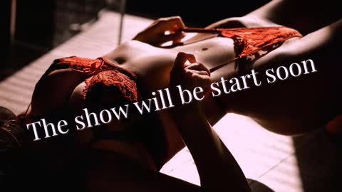 Snapshot of mary_rosenberg chatting on 10.03.25 Mary online show from 10.03.25