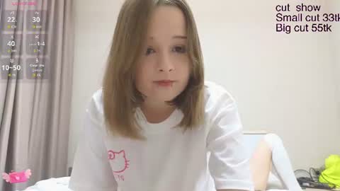 Snapshot of mary_u chatting on 07.23.26 Ur Mary online show from 07.23.26