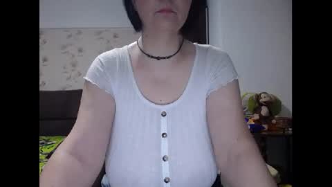 Snapshot of mary_x chatting on 05.26.26 Mary online show from 05.26.26