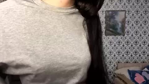 Snapshot of maryamtraylor chatting on 12.05.25 Sofia online show from 12.05.25