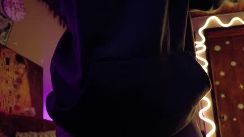     online show from 01.08.26