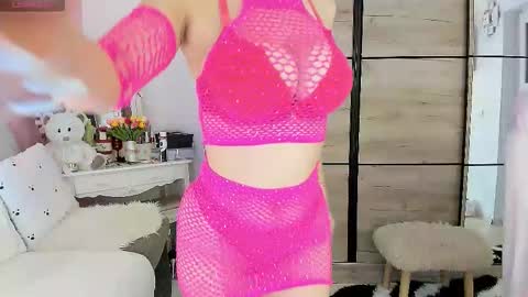 Snapshot of maryeelle chatting on 02.23.26 Maryelle online show from 02.23.26