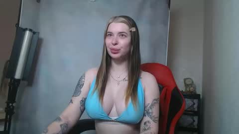 Snapshot of maryh0tlove chatting on 05.01.26 maryh0tlove online show from 05.01.26