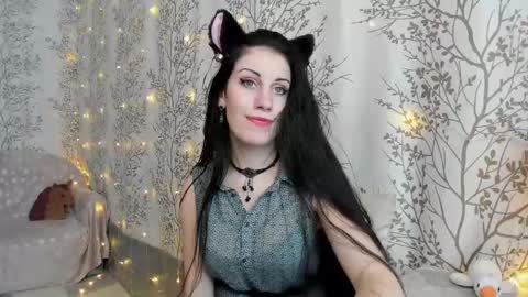 Mary Lou online show from 12.06.24