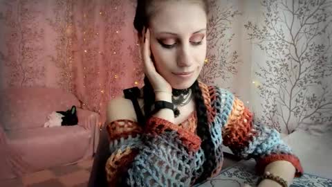 Mary Lou online show from 02.12.26