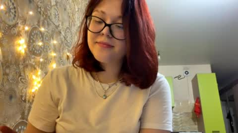 Snapshot of maryloumcglohon chatting on 05.14.26 Liza online show from 05.14.26
