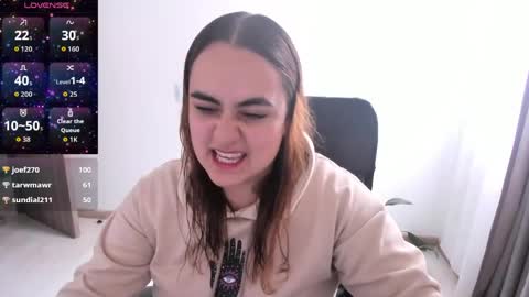 Snapshot of maryluna95 chatting on 05.20.26 Dulce Maria online show from 05.20.26